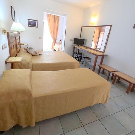 Hotel La Playa กาลาโกโนเน ภายนอก รูปภาพ